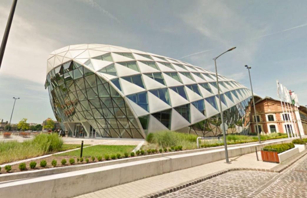 Whale Urban Апартаменти *